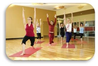 Physical therapist demonstrating exercises to prevent injuries and promote mobility at Horizon Physical Therapy in Flint, MI.